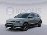 Photo of 2025 Cityscape Green Kia Niro
