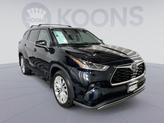 Thumbnail of 2023 Midnight Black Metallic Toyota Highlander