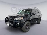 Photo of 2020 Midnight Black Metallic Toyota 4Runner
