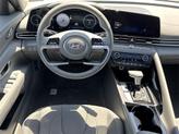 Thumbnail of 2025 White Hyundai ELANTRA