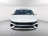 Thumbnail of 2025 White Hyundai ELANTRA