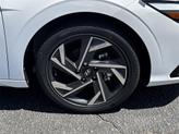 Thumbnail of 2025 White Hyundai ELANTRA