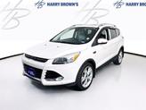 Photo of 2016 White Ford Escape