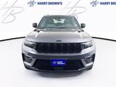 Thumbnail of 2024 Metallic Jeep Grand Cherokee