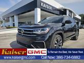 Photo of 2022 Deep Black Pearl Volkswagen Atlas Cross Sport