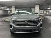 Thumbnail of 2024 Platinum Gray Volkswagen Atlas