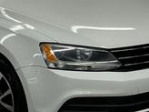 Thumbnail of 2016 Pure White Volkswagen Jetta