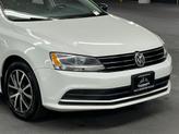 Thumbnail of 2016 Pure White Volkswagen Jetta
