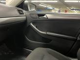 Thumbnail of 2016 Pure White Volkswagen Jetta