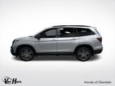Thumbnail of 2022 Lunar Silver Metallic Honda Pilot