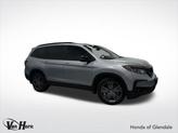 Thumbnail of 2022 Lunar Silver Metallic Honda Pilot