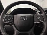 Thumbnail of 2022 Lunar Silver Metallic Honda Pilot