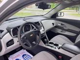Thumbnail of 2017 Silver Ice Metallic Chevrolet Equinox