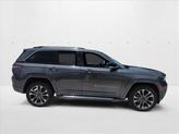 Thumbnail of 2022 Baltic Gray Metallic Clearcoat Jeep Grand Cherokee