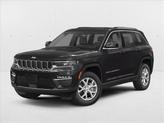 Photo of 2025 Diamond Black Crystal Pearlcoat Jeep Grand Cherokee