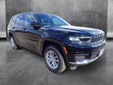 Thumbnail of 2025 Diamond Black Crystal Pearlcoat Jeep Grand Cherokee L
