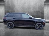 Thumbnail of 2025 Diamond Black Crystal Pearlcoat Jeep Grand Cherokee