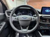 Thumbnail of 2020 Agate Black Metallic Ford Escape