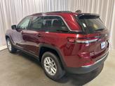 Thumbnail of 2025 Baltic Gray Metallic Clearcoat Jeep Grand Cherokee