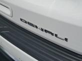 Thumbnail of 2021 Summit White GMC Yukon