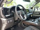 Thumbnail of 2025 Onyx Black GMC Sierra 2500