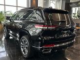 Thumbnail of 2025 Diamond Black Crystal Pearlcoat Jeep Grand Cherokee