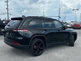 Thumbnail of 2023 Diamond Black Crystal Pearlcoat Jeep Grand Cherokee