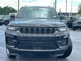 Thumbnail of 2025 Diamond Black Crystal Pearlcoat Jeep Grand Cherokee