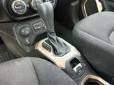 Thumbnail of 2017 Alpine White Jeep Renegade