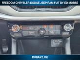 Thumbnail of 2024 Silver Zynith Metallic Clearcoat Jeep Compass