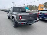Thumbnail of 2025 Granite Crystal Metallic Clearcoat Jeep Gladiator