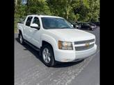 Photo of 2011 Summit White Chevrolet Avalanche