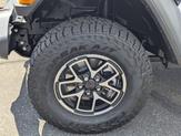 Thumbnail of 2025 Bright White Clearcoat Jeep Gladiator