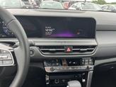 Thumbnail of 2025 Snow White Pearl Kia Seltos