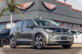 Photo of 2016 Platinum Silver w/BMW i Frozen Blue Accent BMW i3