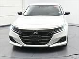 Thumbnail of 2022 Platinum White Pearl Honda Accord