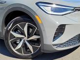 Thumbnail of 2025 pure gray Volkswagen ID.4