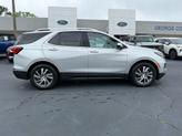 Thumbnail of 2022 Silver Ice Metallic Chevrolet Equinox