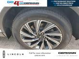 Thumbnail of 2025 Pristine White Metallic Tri-Coat Lincoln Aviator