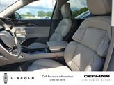 Thumbnail of 2025 White Platinum Metallic Tri-Coat Lincoln Nautilus