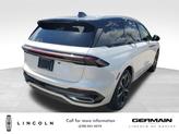 Thumbnail of 2025 White Platinum Metallic Tri-Coat Lincoln Nautilus