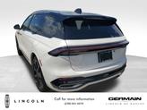 Thumbnail of 2025 White Platinum Metallic Tri-Coat Lincoln Nautilus