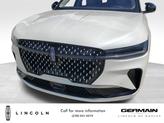 Thumbnail of 2025 White Platinum Metallic Tri-Coat Lincoln Nautilus