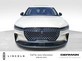 Thumbnail of 2025 White Platinum Metallic Tri-Coat Lincoln Nautilus