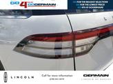 Thumbnail of 2025 Pristine White Metallic Tri-Coat Lincoln Aviator