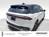 Thumbnail of 2025 White Platinum Metallic Tri-Coat Lincoln Nautilus