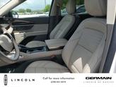 Thumbnail of 2025 White Platinum Metallic Tri-Coat Lincoln Nautilus