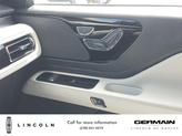 Thumbnail of 2025 Pristine White Metallic Tri-Coat Lincoln Aviator