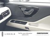 Thumbnail of 2025 Pristine White Metallic Tri-Coat Lincoln Aviator