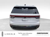 Thumbnail of 2025 Pristine White Metallic Tri-Coat Lincoln Aviator